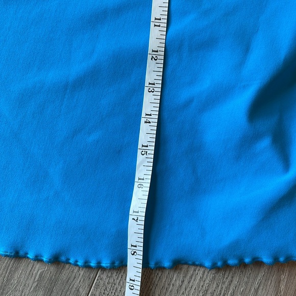 Nia Wear for your every move Stretch  top with twisted straps . - Picture 5 of 8